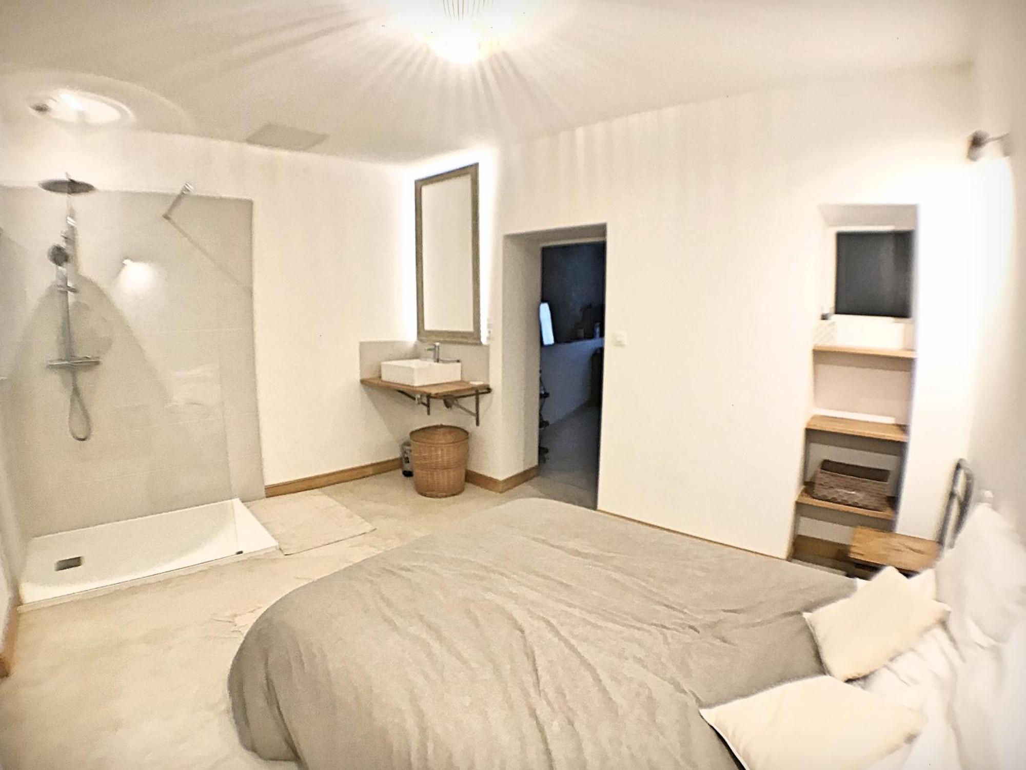 Appartement De Charme En Coeur De Ville Αζάν Εξωτερικό φωτογραφία